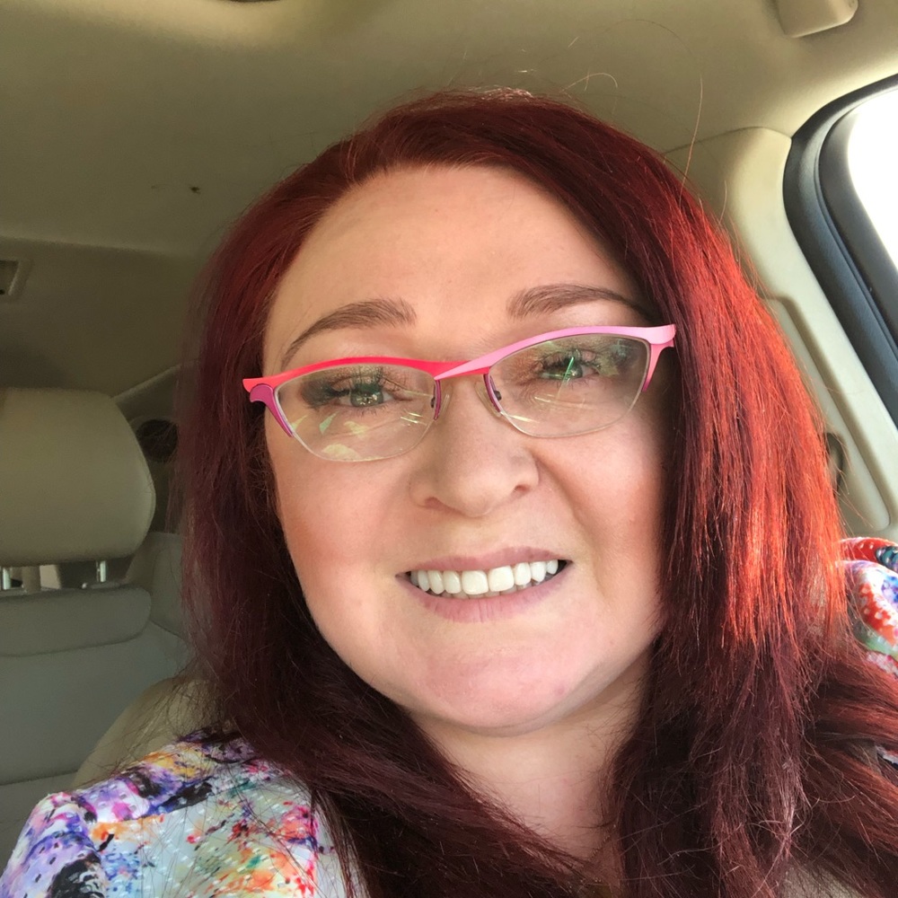 Meet your Posher, Lana